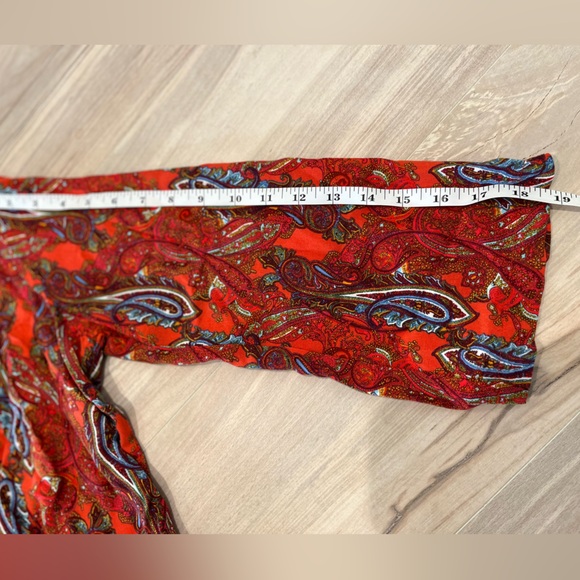 VENUS Womans Shift Dress Paisley V-Neck Flare Sleeve Rust Multicolor Size 8 - Picture 9 of 10